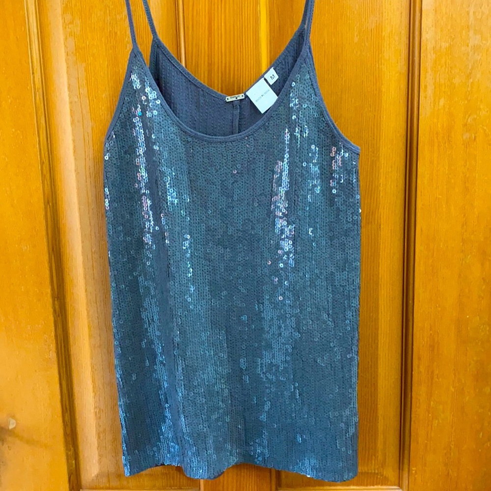 Gorgeous sequined tank
